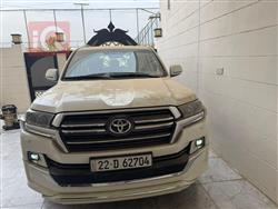 تويوتا لاندكروزر